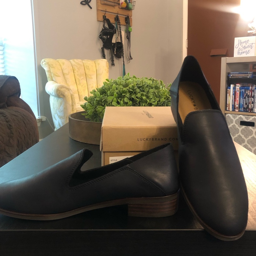 Lucky Brand - Black Saratoga Loafer Size 8